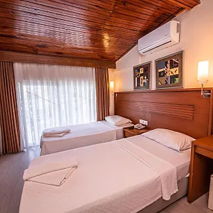 Makri Otel